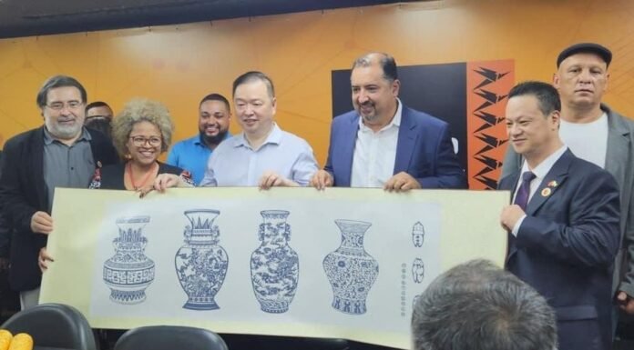 巴中国际发展商会参加马塞洛·奥利维拉市长作为ABC地区城市间联盟 新主席的就职典礼