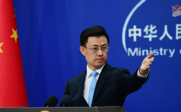 日本首相高市早苗涉台错误言论在国内外引发强烈反弹