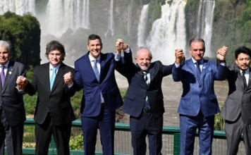 中巴两国元首会晤:深化双边关系,共筑命运共同体