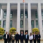 巴西华人协会新的领导班子拜访中国驻圣保罗总领事馆 巴西华人协会新一届领导班子拜访中国驻圣保罗总领事馆合影